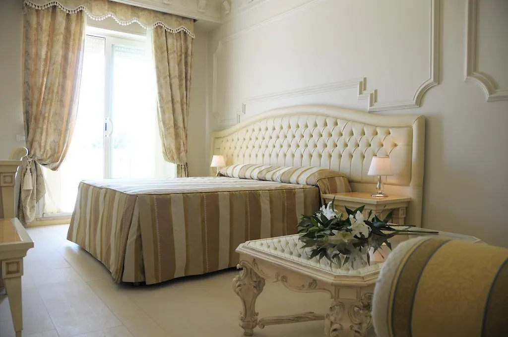 Hotel Conchiglia Cervia
