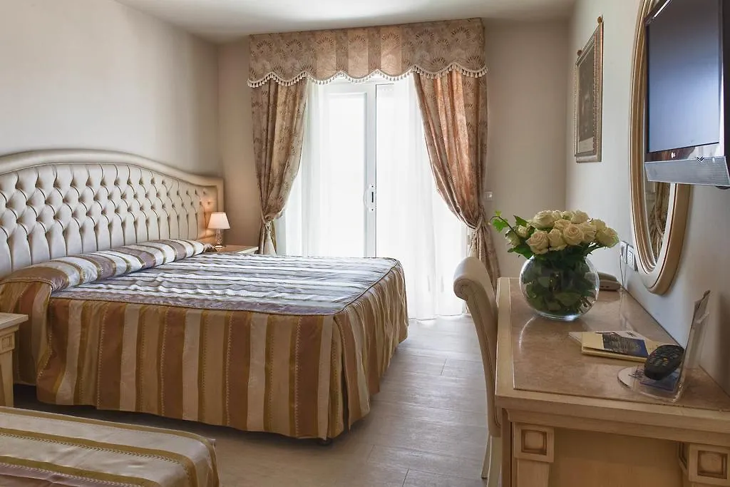 Hotel Conchiglia Cervia