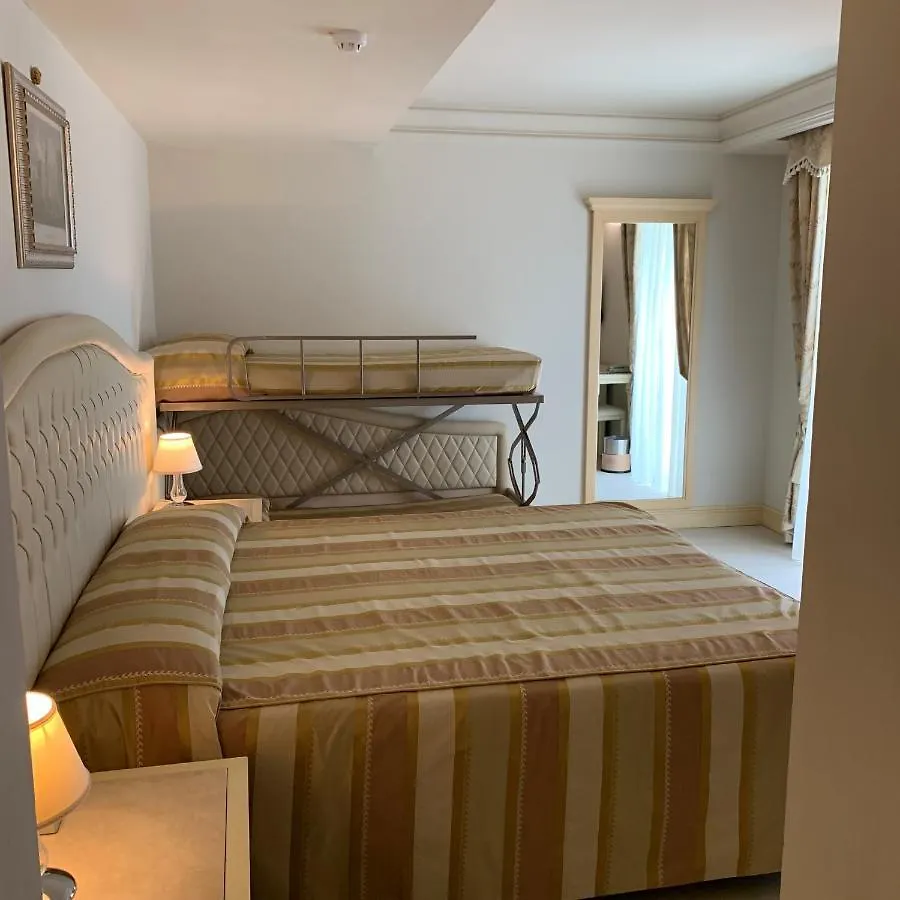 Hotel Conchiglia Cervia 4*,